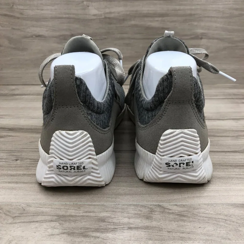 Sorel Sneakers Women's 7.5 Out N About Gray Mesh and Suede Lace Up Shoes
